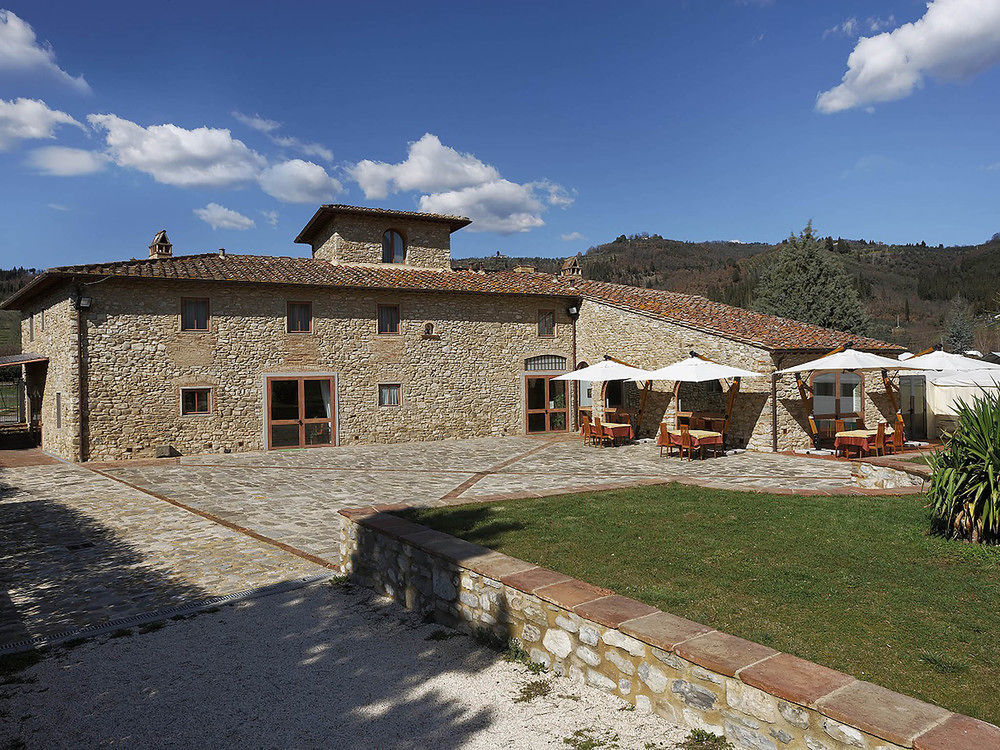 Relais Pian D'Ercole Hotel Montebonello Exterior photo